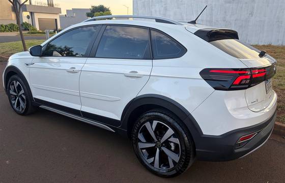VOLKSWAGEN NIVUS 1.0 200 TSI TOTAL FLEX HIGHLINE AUTOMÁTICO