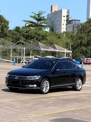 VOLKSWAGEN PASSAT 2.0 16V TSI BLUEMOTION GASOLINA HIGHLINE 4P DSG