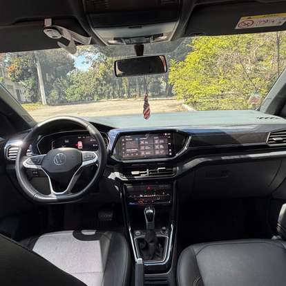 VOLKSWAGEN-T-CROSS-2022