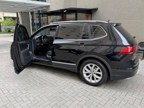 VOLKSWAGEN TIGUAN 1.4 250 TSI TOTAL FLEX ALLSPACE COMFORTLINE TIPTRONIC