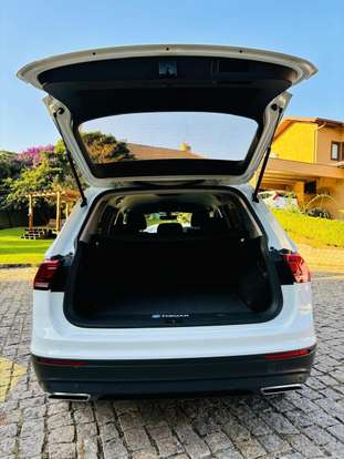 VOLKSWAGEN-TIGUAN-2018