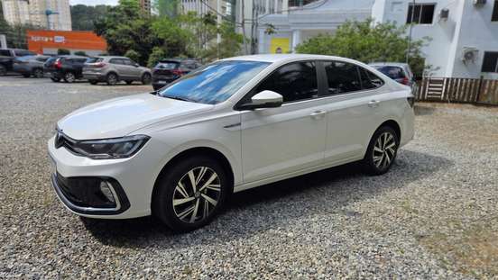 VOLKSWAGEN-VIRTUS-1.0 200 TSI HIGHLINE AUTOMÁTICO VOLKSWAGEN-VIRTUS-2024