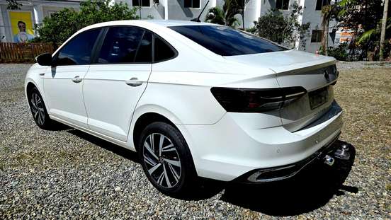 VOLKSWAGEN-VIRTUS-2024