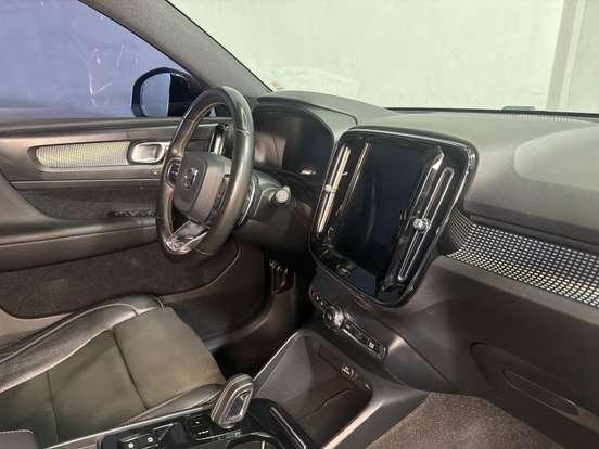 VOLVO-XC40-1.5 T5 RECHARGE R-DESIGN GEARTRONIC VOLVO-XC40-2020