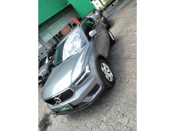 VOLVO XC40 2.0 T4 GASOLINA GEARTRONIC