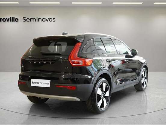 VOLVO-XC40-2.0 T4 GASOLINA MOMENTUM GEARTRONIC VOLVO-XC40-2020