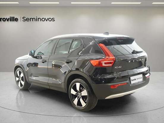 VOLVO-XC40-2.0 T4 GASOLINA MOMENTUM GEARTRONIC VOLVO-XC40-2020