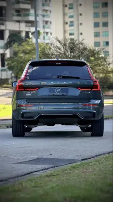 VOLVO-XC60-2025