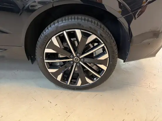 VOLVO-XC60-2.0 T8 RECHARGE ULTIMATE DARK AWD GEARTRONIC VOLVO-XC60-2022