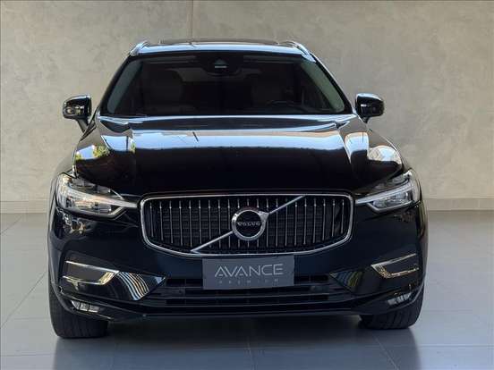 VOLVO-XC60-2018