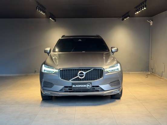 VOLVO-XC60-2.0 D5 DIESEL MOMENTUM AWD GEARTRONIC VOLVO-XC60-2018