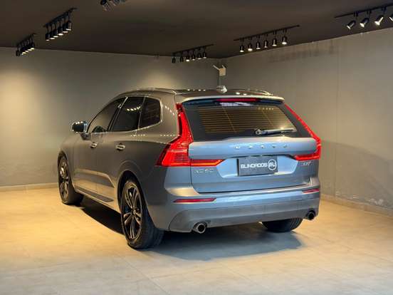 VOLVO-XC60-2.0 D5 DIESEL MOMENTUM AWD GEARTRONIC VOLVO-XC60-2018