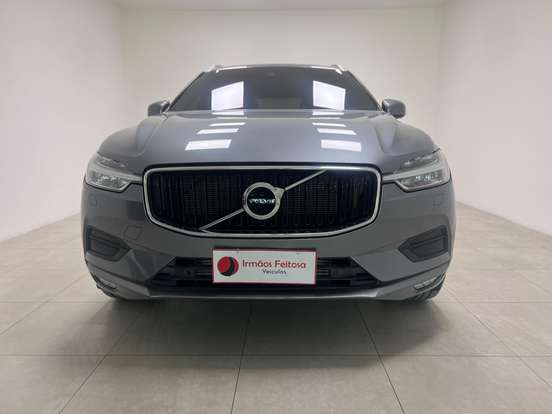 VOLVO-XC60-2018
