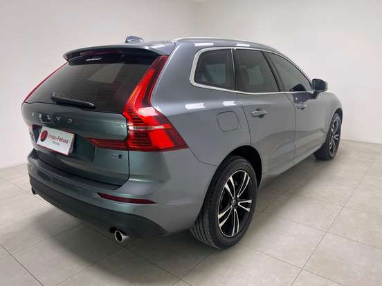 VOLVO-XC60-2.0 T5 GASOLINA MOMENTUM AWD GEARTRONIC VOLVO-XC60-2018