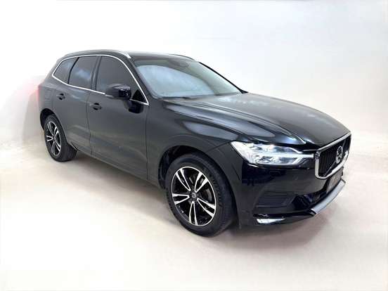 VOLVO-XC60-2.0 T5 GASOLINA MOMENTUM AWD GEARTRONIC VOLVO-XC60-2020