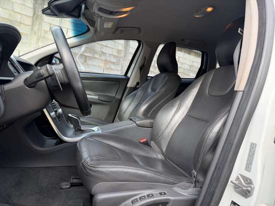 VOLVO-XC60-2.0 T5 KINETIC GASOLINA 4P AUTOMÁTICO VOLVO-XC60-2016