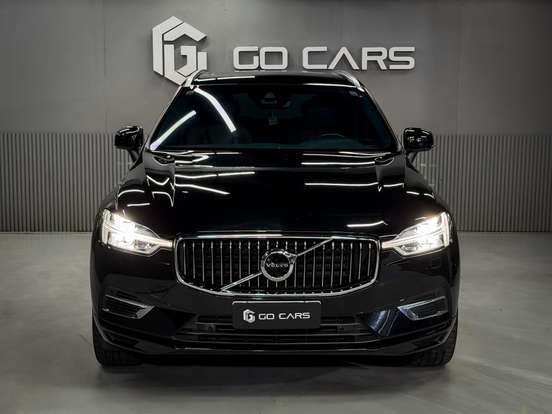 VOLVO-XC60-2021