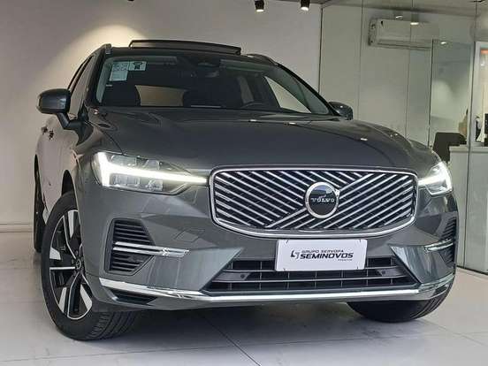 VOLVO-XC60-2025