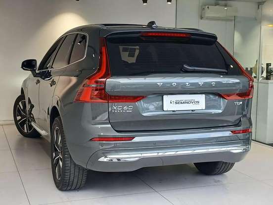 VOLVO-XC60-2.0 T8 PHEV PLUS AWD GEARTRONIC VOLVO-XC60-2025