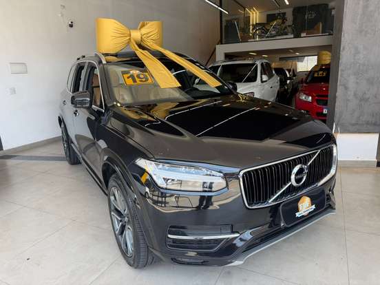 VOLVO-XC90-2018