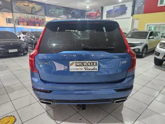 VOLVO-XC90-2019