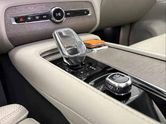 VOLVO-XC90-2.0 T8 RECHARGE ULTIMATE AWD GEARTRONIC VOLVO-XC90-2023