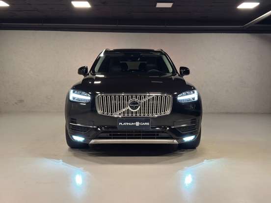 VOLVO-XC90-2018