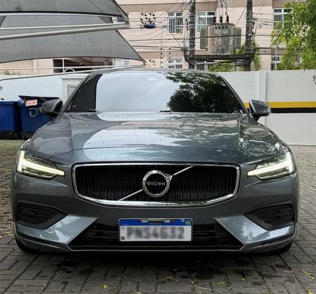 VOLVO S60 2.0 T4 MOMENTUM GASOLINA 4P AUTOMÁTICO
