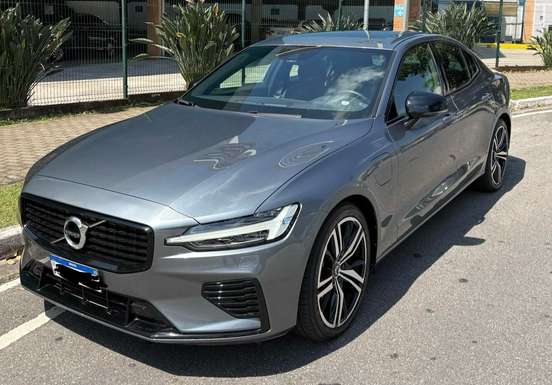 VOLVO-S60-2019