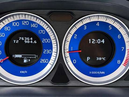 VOLVO-XC60-2.0 T5 R DESIGN TURBO GASOLINA 4P AUTOMÁTICO VOLVO-XC60-2012