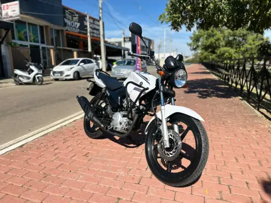 YAMAHA-FACTOR YBR 125 ED-2015