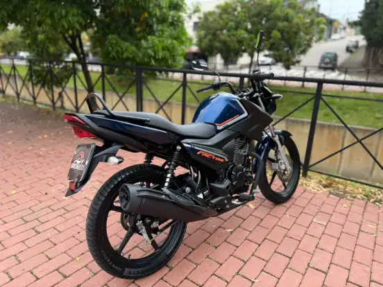 YAMAHA-FACTOR YBR 150 ED-2023