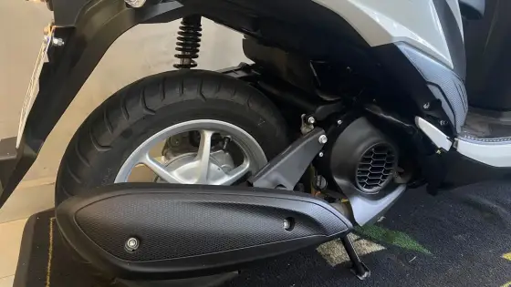 YAMAHA FLUO 125 HYBRID CONNECTED ABS 