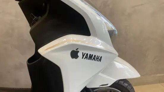 YAMAHA-FLUO 125 HYBRID CONNECTED ABS-2025