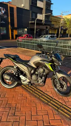 YAMAHA-FZ25 FAZER ABS-2024