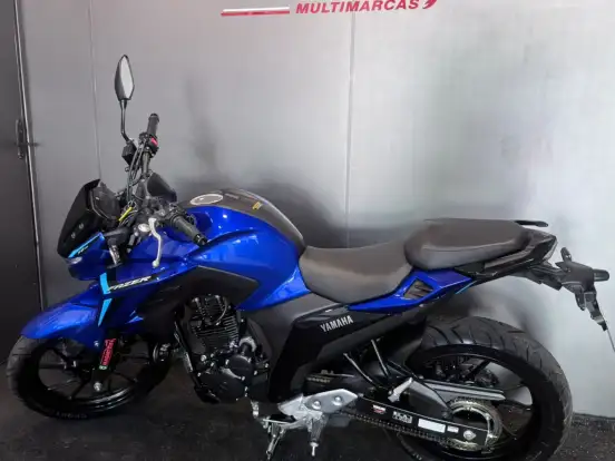 YAMAHA-FZ25 FAZER CONNECTED ABS YAMAHA-FZ25 FAZER CONNECTED ABS-2025