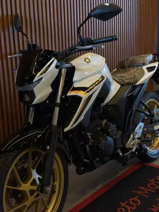 YAMAHA-FZ25 FAZER CONNECTED ABS-2025