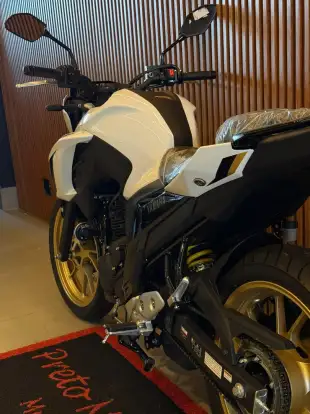 YAMAHA-FZ25 FAZER CONNECTED ABS-2025