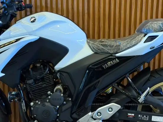 YAMAHA-FZ25 FAZER CONNECTED ABS YAMAHA-FZ25 FAZER CONNECTED ABS-2025