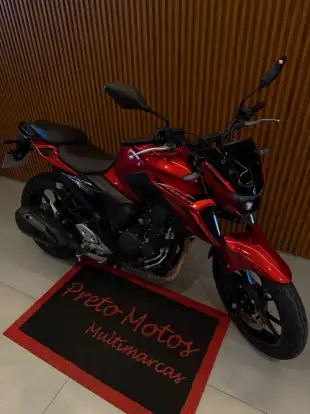 YAMAHA-FZ25 FAZER CONNECTED ABS-2025