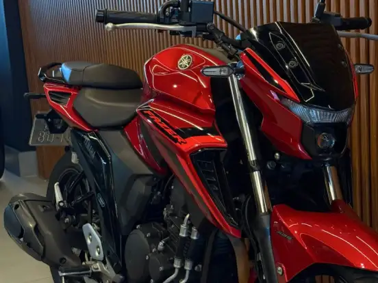 YAMAHA-FZ25 FAZER CONNECTED ABS YAMAHA-FZ25 FAZER CONNECTED ABS-2025