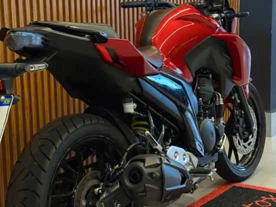 YAMAHA-FZ25 FAZER CONNECTED ABS YAMAHA-FZ25 FAZER CONNECTED ABS-2025