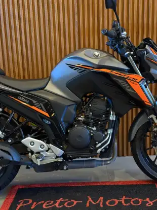 YAMAHA-FZ25 FAZER CONNECTED ABS-2025