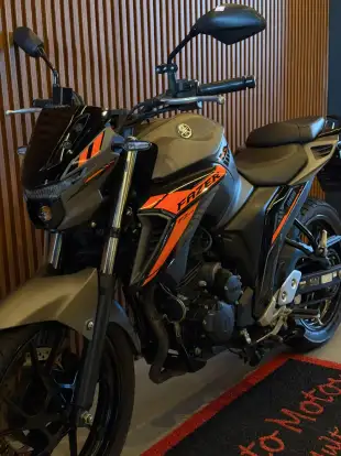 YAMAHA-FZ25 FAZER CONNECTED ABS-2025