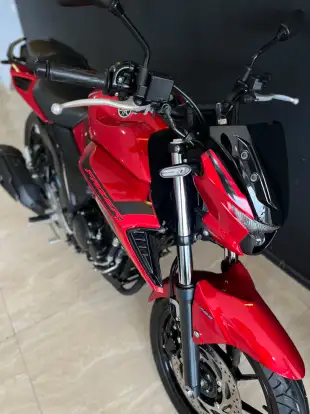 YAMAHA-FZ25 FAZER CONNECTED ABS-2025