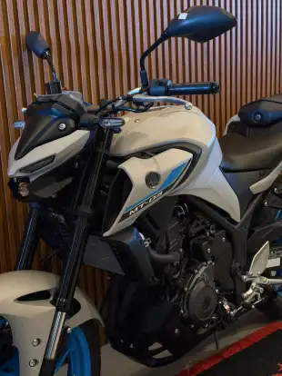 YAMAHA-MT-03 CONNECTED ABS YAMAHA-MT-03 CONNECTED ABS-2025