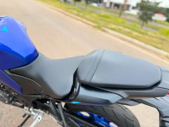 YAMAHA-MT-03 CONNECTED ABS YAMAHA-MT-03 CONNECTED ABS-2025