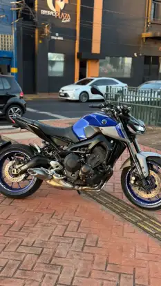 YAMAHA-MT-09-2022