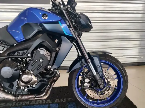 YAMAHA-MT-09 YAMAHA-MT-09-2024