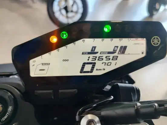 YAMAHA-MT-09 YAMAHA-MT-09-2024